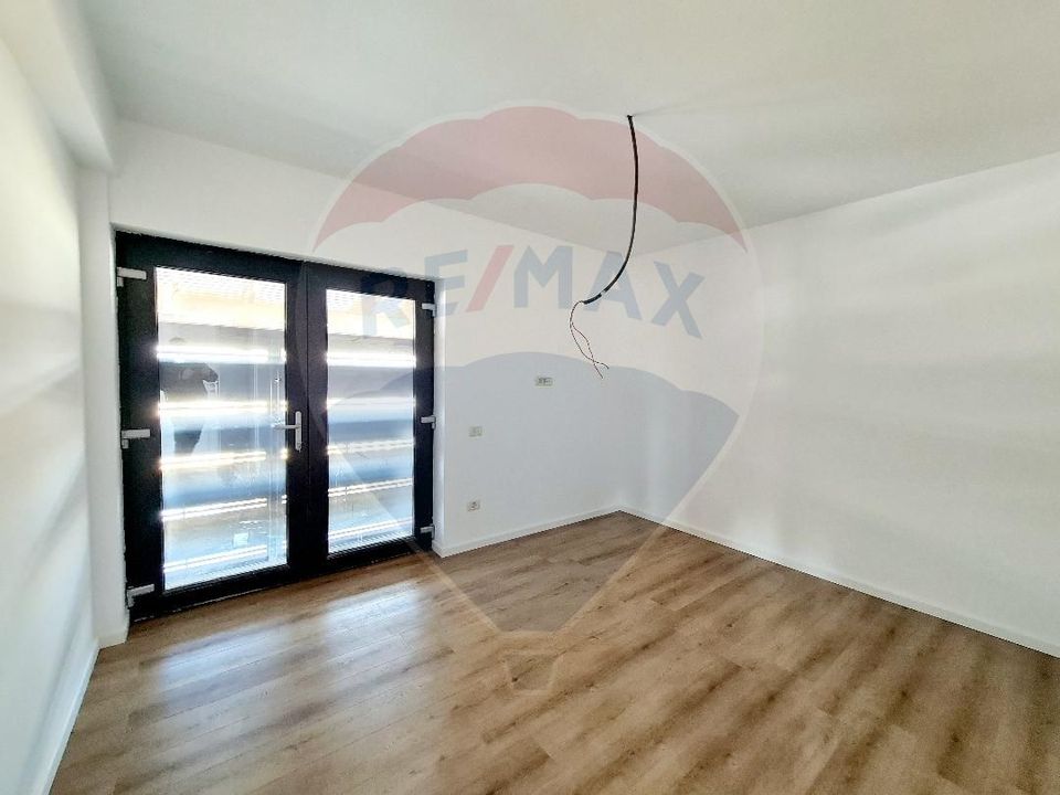 House / Villa Ground floor 4 rooms Land 500 sqm Moara Vlasiei