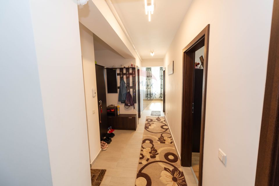 Apartament cu 3 camere de vanzare Titan Sun Park 7, Theodor Pallady