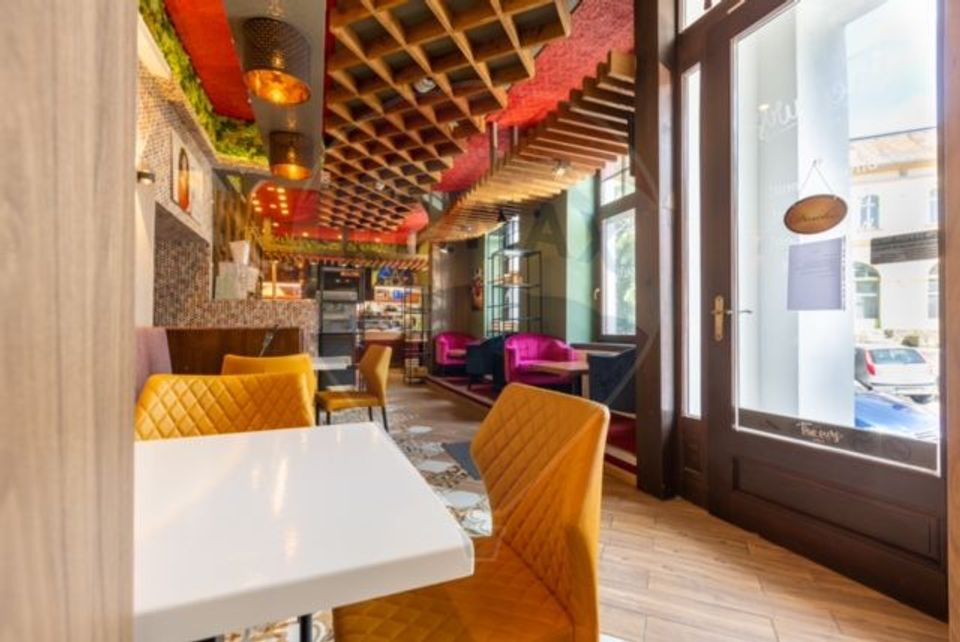 400sq.m Proprietate specială for sale, Ultracentral area