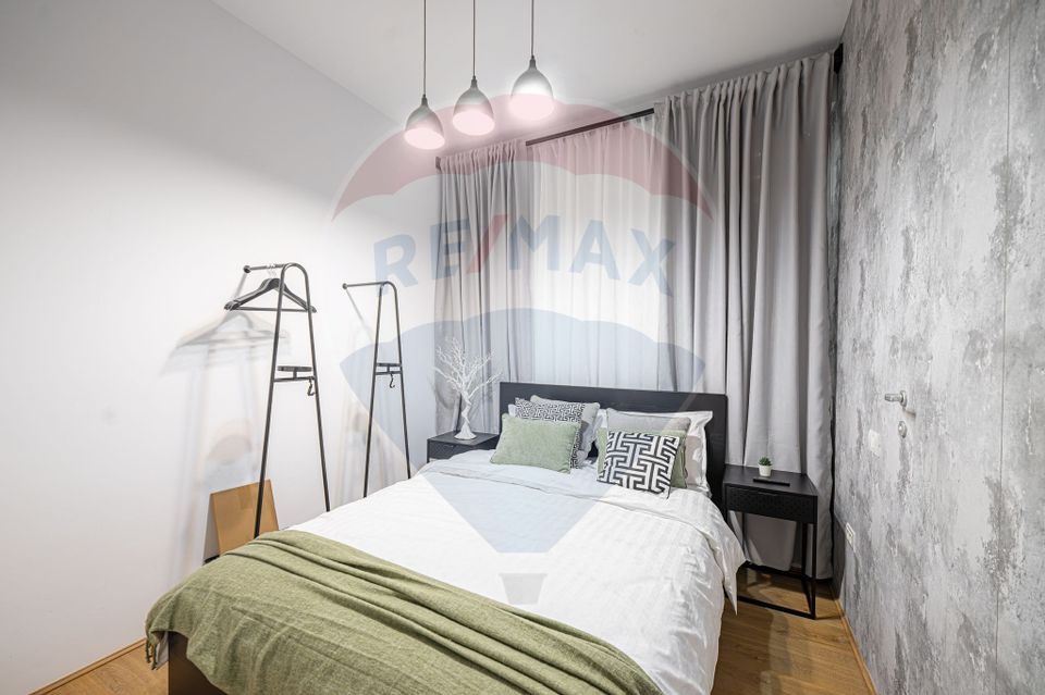 8 room House / Villa for sale