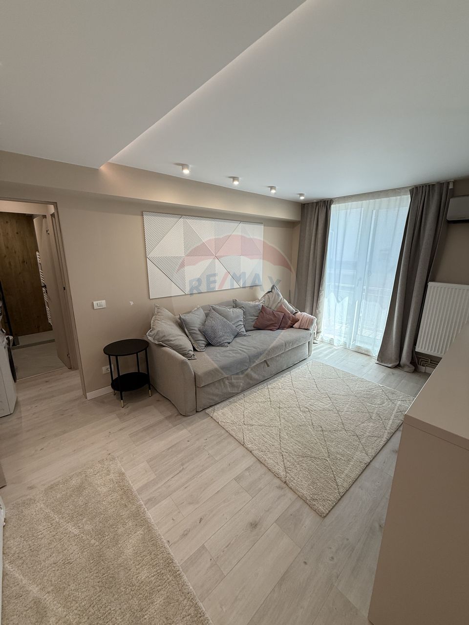 2 room Apartment for rent, Central area