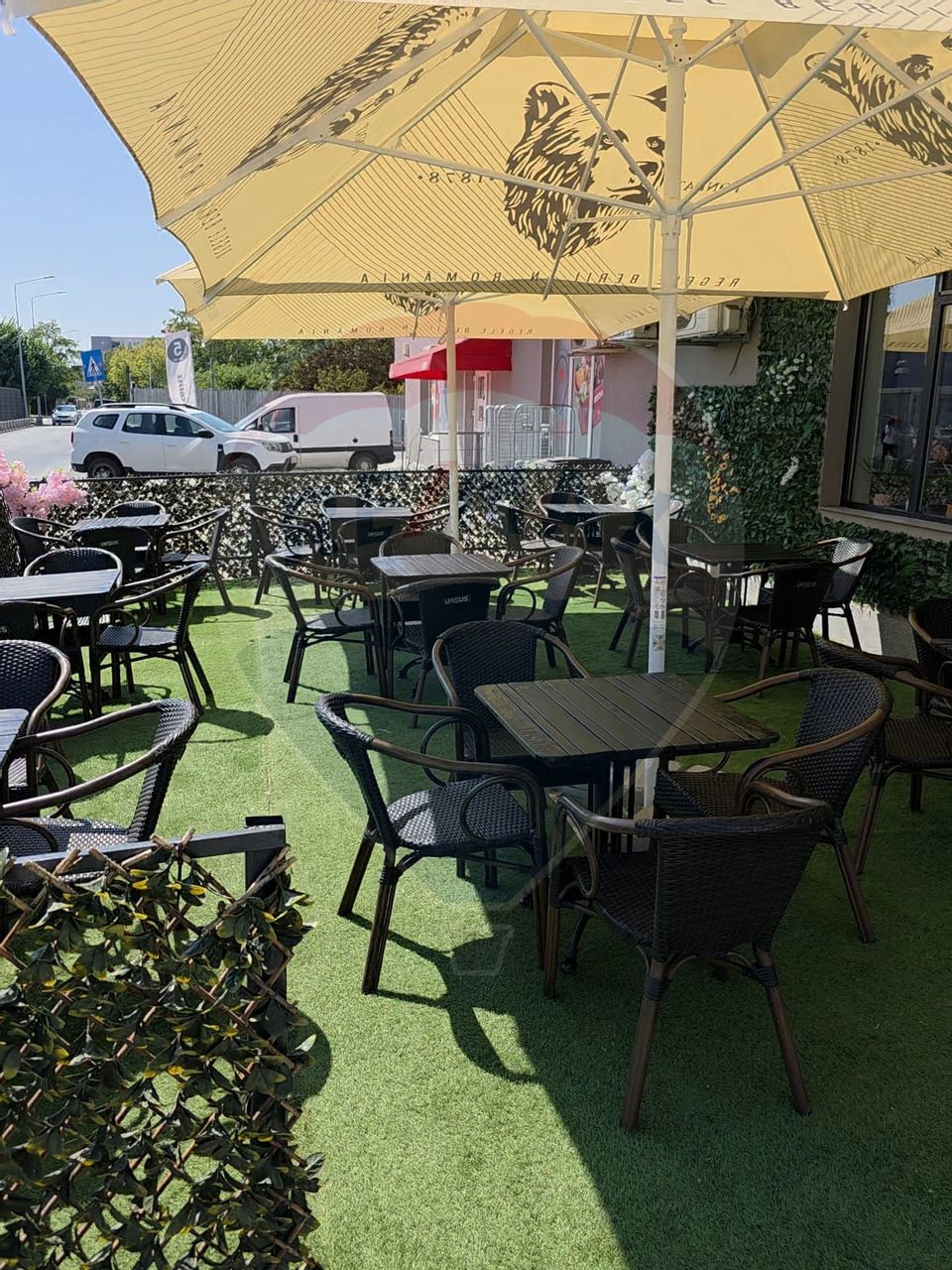 Afacere la cheie tip restaurant-Grand Arena, Berceni