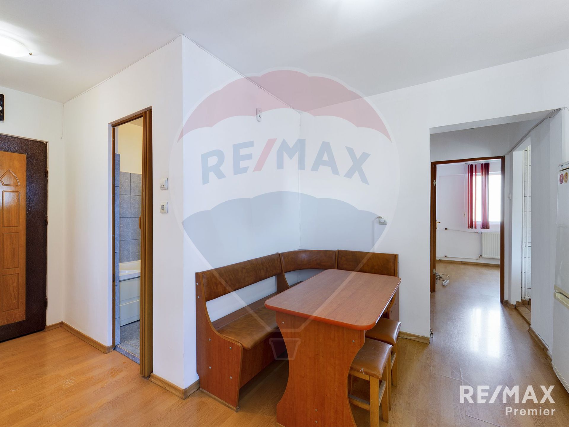 Apartment 2 rooms for sale Bucuresti, Berceni RMX96956 RE/MAX Romania