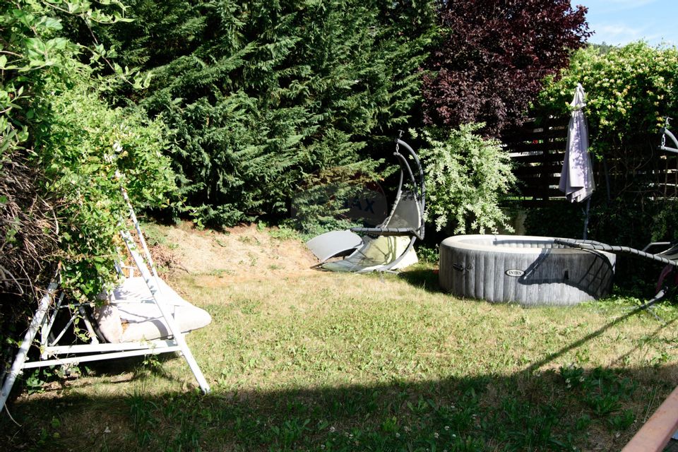 Duplex cu panorama superba, grădină spațioasă, strada Narciselor