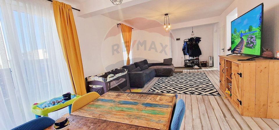 Casă Individuală la Cheie – Nouă, Ultrafinisată, zona Vivo!