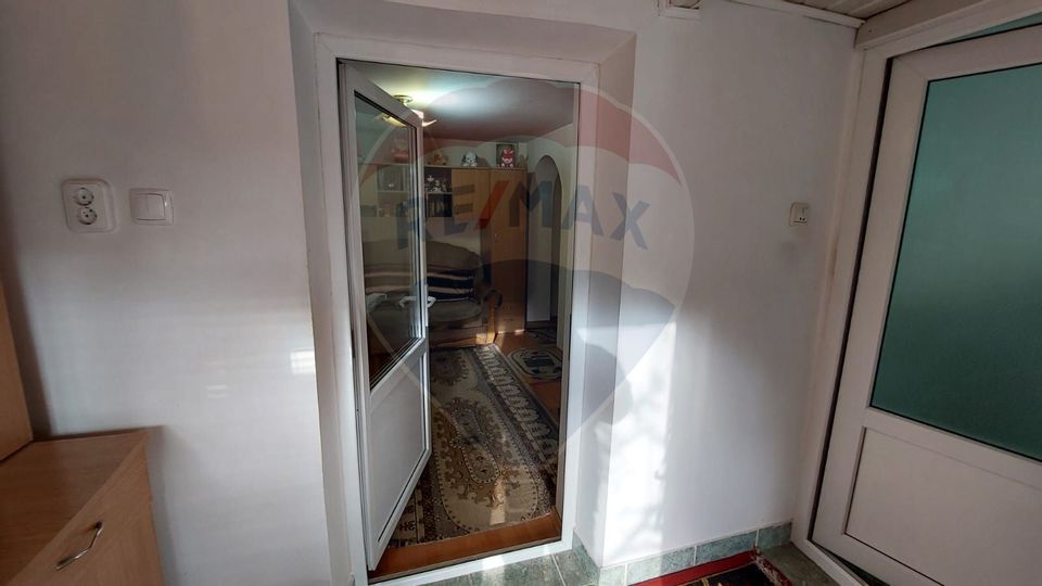 4 room House / Villa for sale