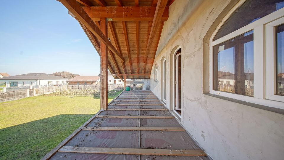 Casă -Brasov, Sanpetru