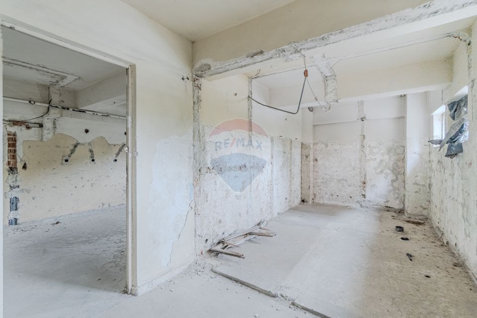 2,060sq.m Industrial Space for sale, Tractorul area