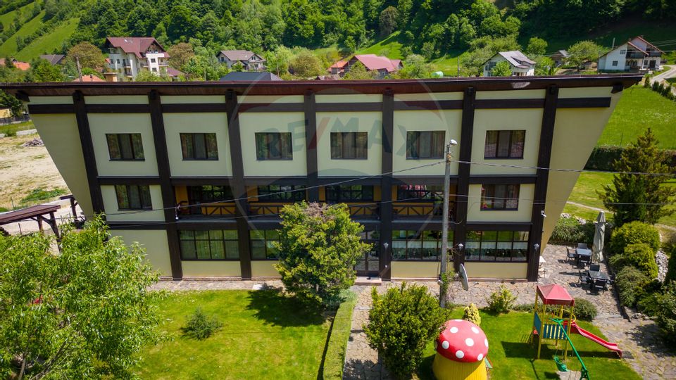 11 room Hotel / Pension for sale