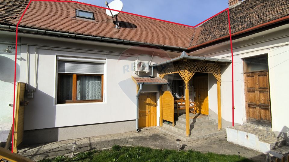 Apartament la casă în zona centrală – Str. M. Viteazu (fosta Teches)