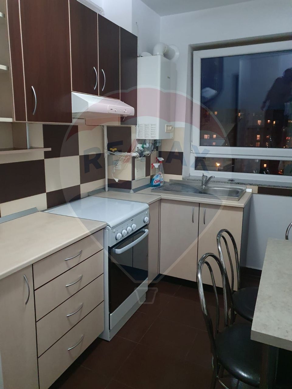 Apartament cu 2 camere de închiriat în zona Avantgarden
