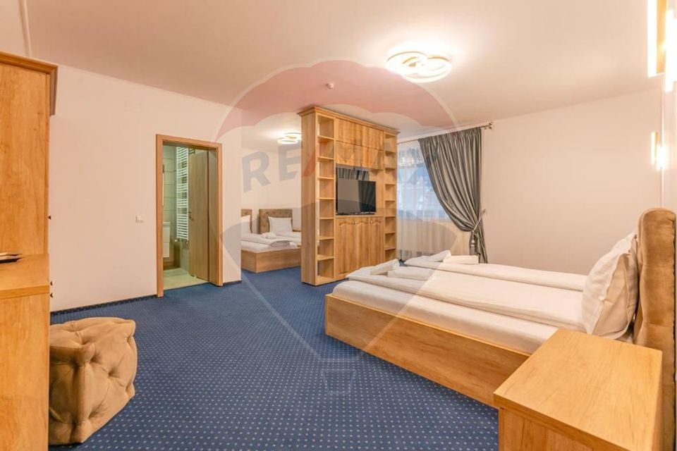 Proprietate turistică cu 14 camere, poziționare excepțională – Râșnov