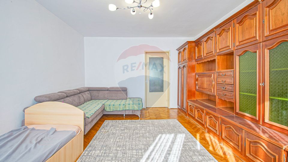 3 room Apartment for rent, Centrul Civic area