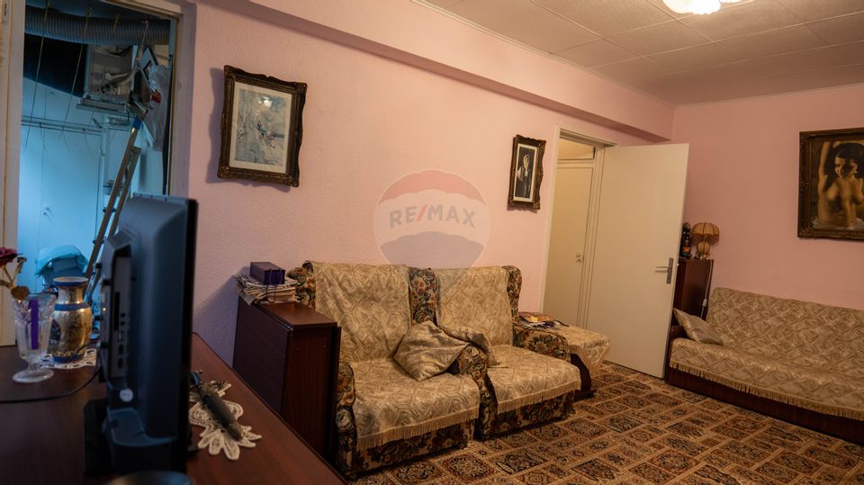 Vanzare apartament 2 camere decomandat,  zona Iancului - Bucur Obor