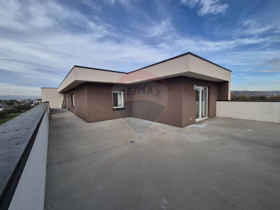 4 room Apartment for sale, Kogalniceanu area