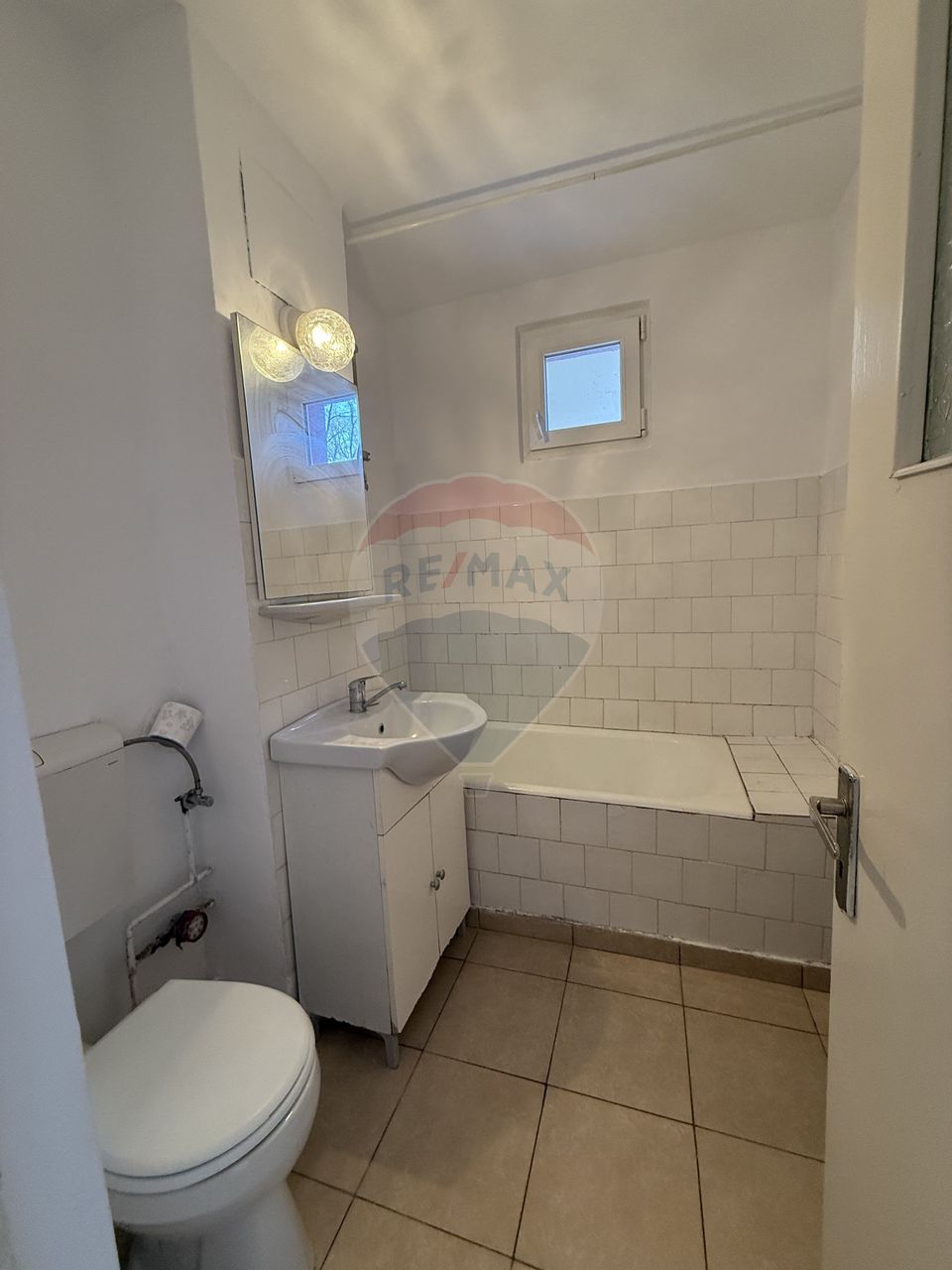 4 room Apartment for rent, Valea Aurie area