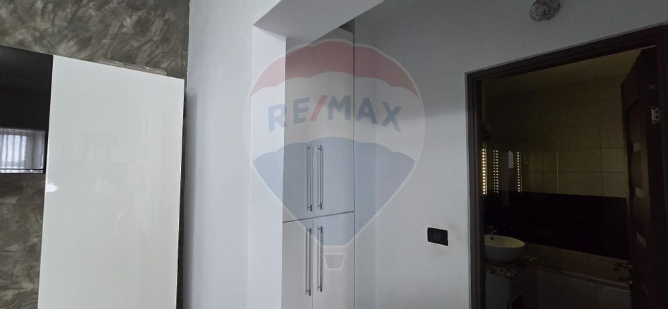 4 room Apartment for sale, Central area