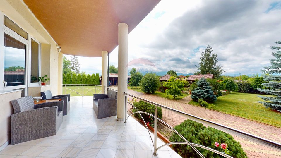 7 room House / Villa for sale, Ghimbav Livada area