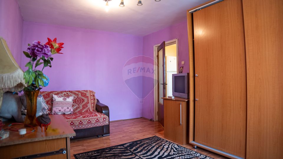 Vanzare apartament cu 2 camere,  Aleea Vergului