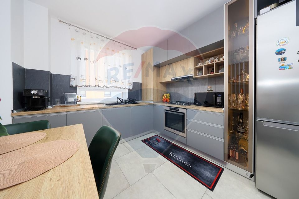 Apartament nou mobilat utilat  + parcare in Tractorul