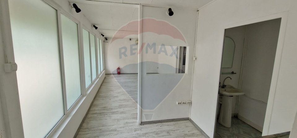 56sq.m Commercial Space for sale, Orizont area