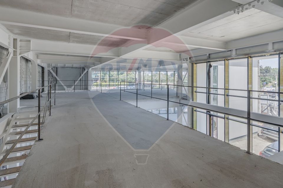 Închiriere spațiu comercial Cotroceni – vitrină 25 m și mezanin