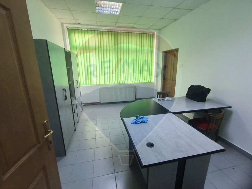 Spațiu industrial de 435mp de închiriat în zona Sannicolau Mic