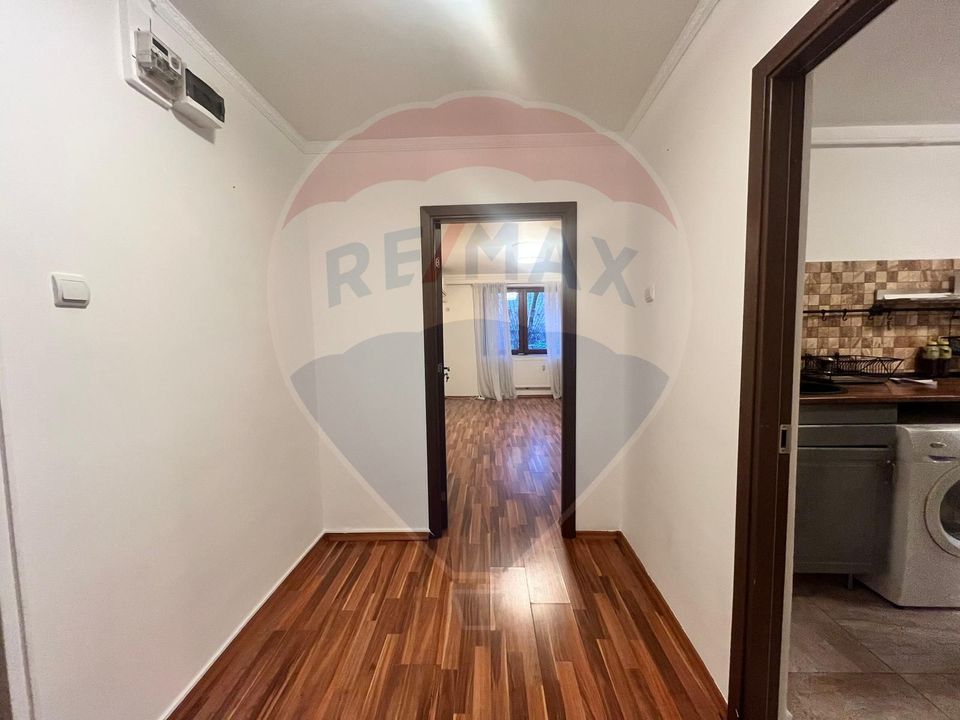 2 room Apartment for rent, Stefan cel Mare area