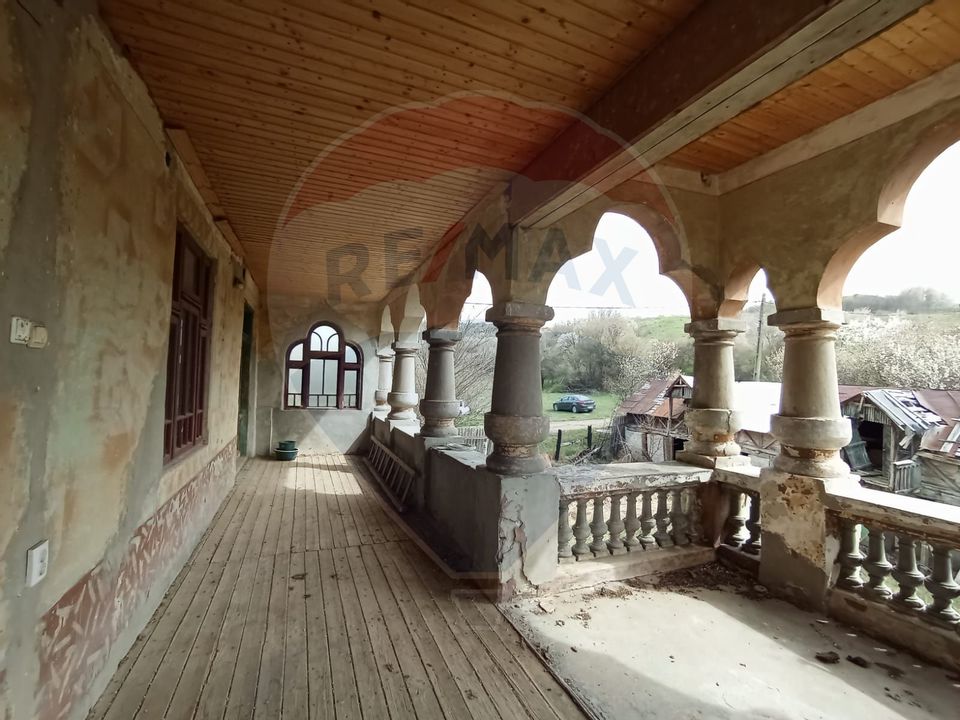 Conac Brancovenesc cu Panorama Deosebita la 12 km de Craiova