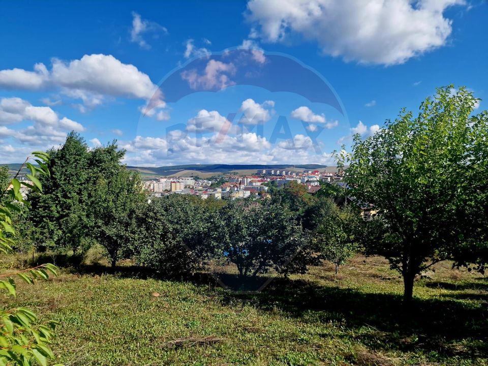 Land 2,000sqm Piatra-Neamt / Strada Pietrelor