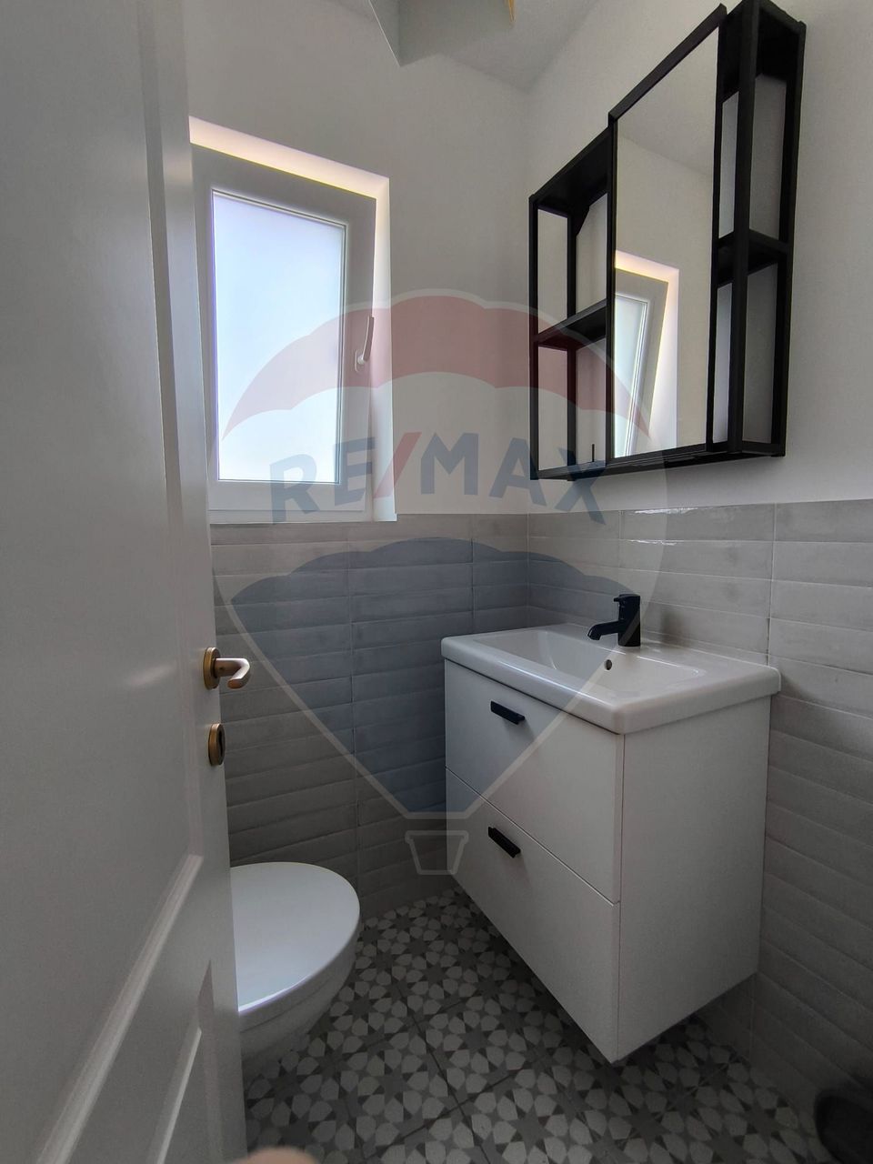 Casă 4 camere de inchiriat in Borhanci