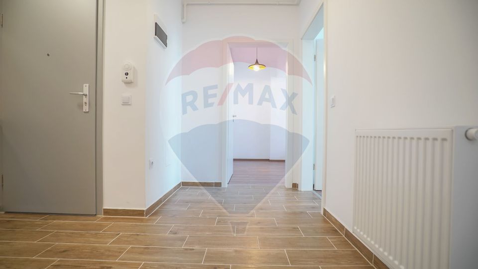 3 room Apartment for rent, Tractorul area