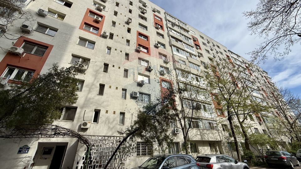 2 room Apartment for rent, Victoriei area