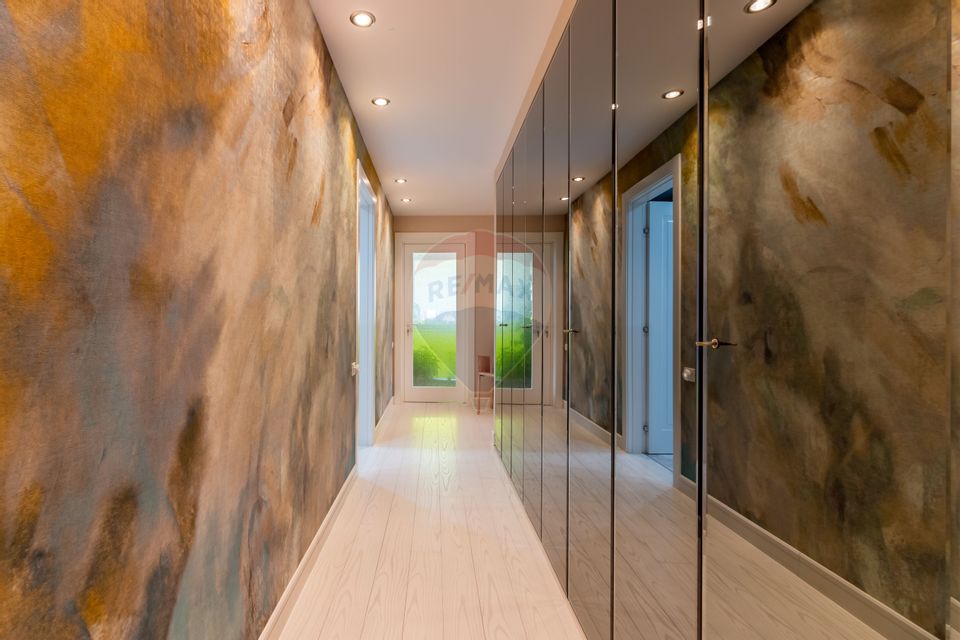 Vilă + casă de oaspeți + casă angajați | 12 camere | 530mp | Mogoșoaia