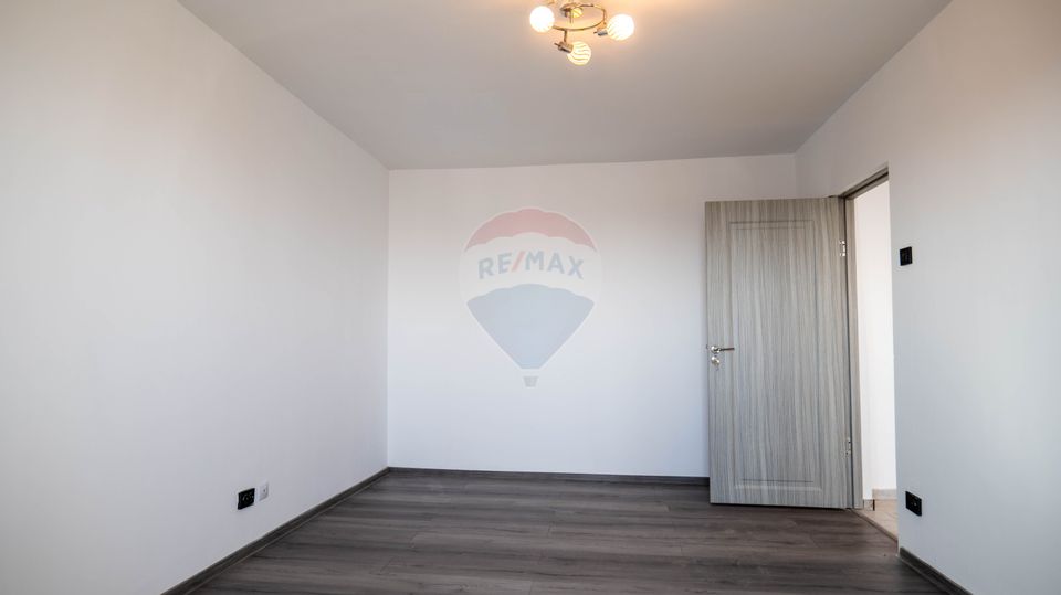 Apartament cu 2 camere de vânzare în zona Raul Colentina