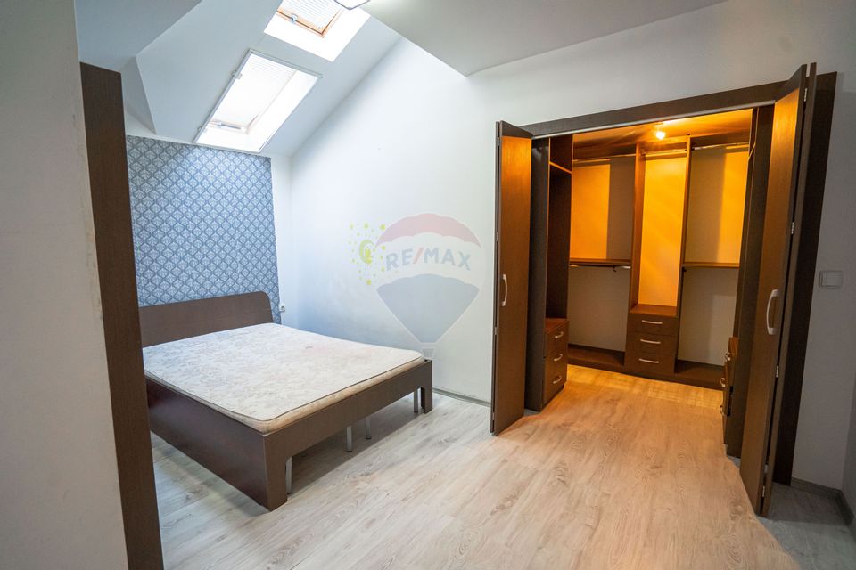 OCAZIE! Apartament cu 4 camere pe două nivele utilat şi mobilat