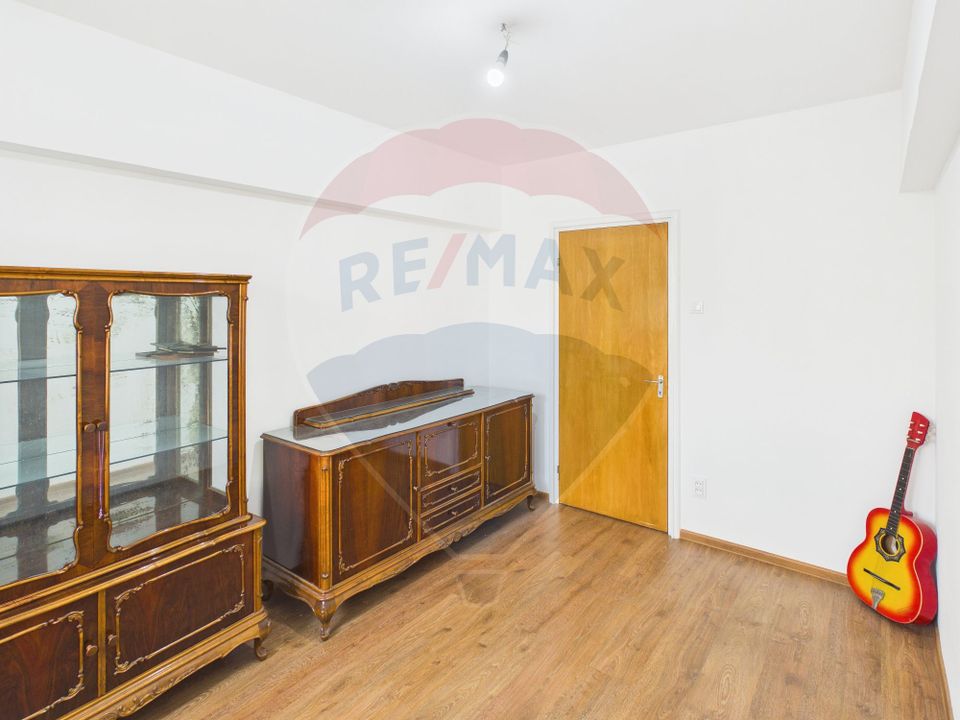 Apartament cu 3 camere Drumul Taberei I Constantin Brancusi