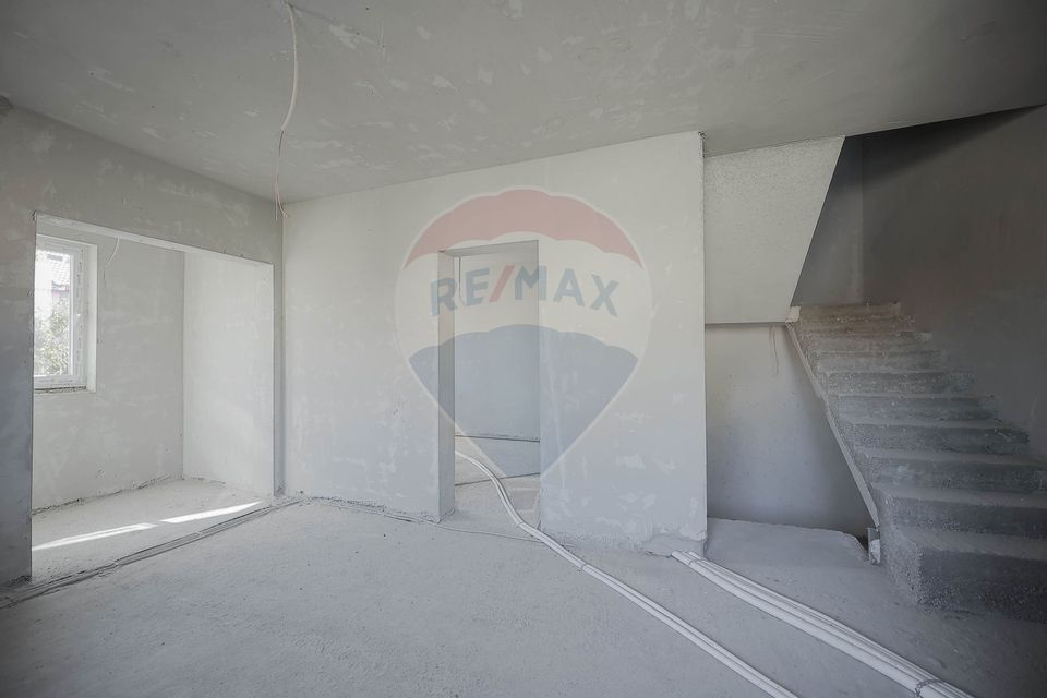 3 room House / Villa for sale, Iosia area