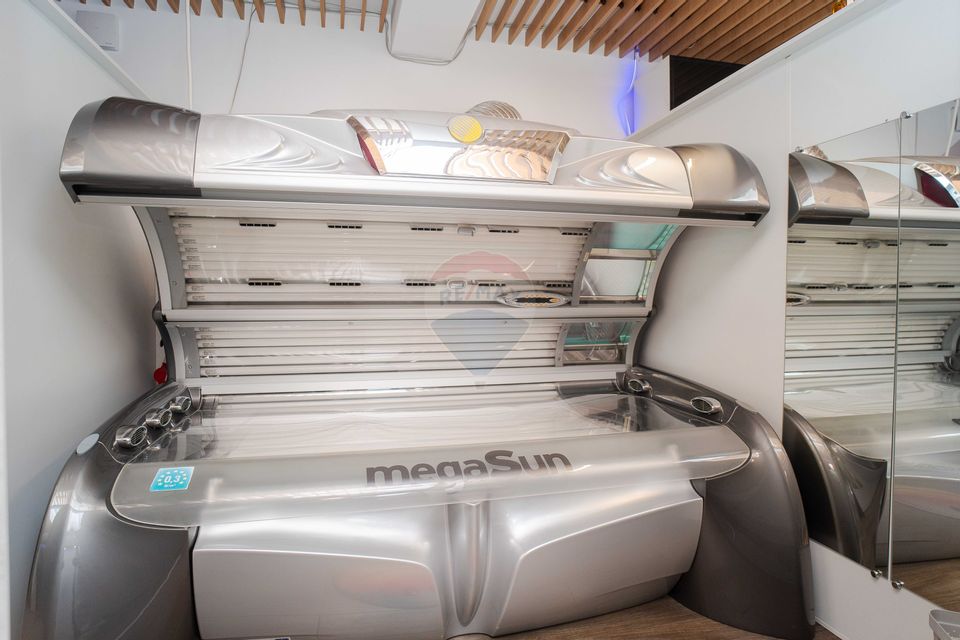 CLADIRE COMERCIALA CU SPATII OPEN SPACE