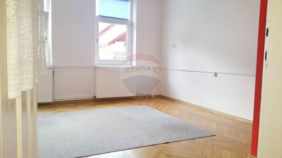 45sq.m Office Space for rent, Grivitei area