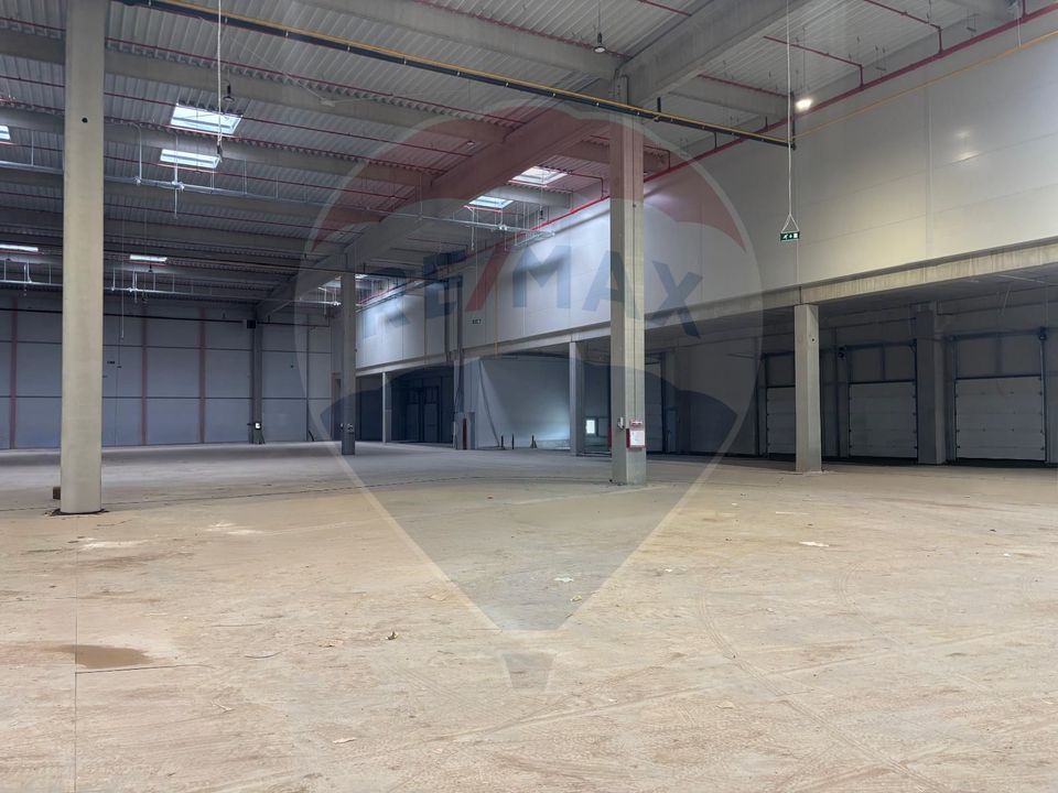 Hala moderna 1436 mp 2 rampe drive in H 10 m Luna de Sus