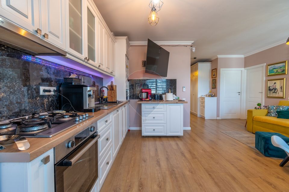 Apartament de vanzare, 3 camere, Strada Sesul de Sus, Zona Pepco