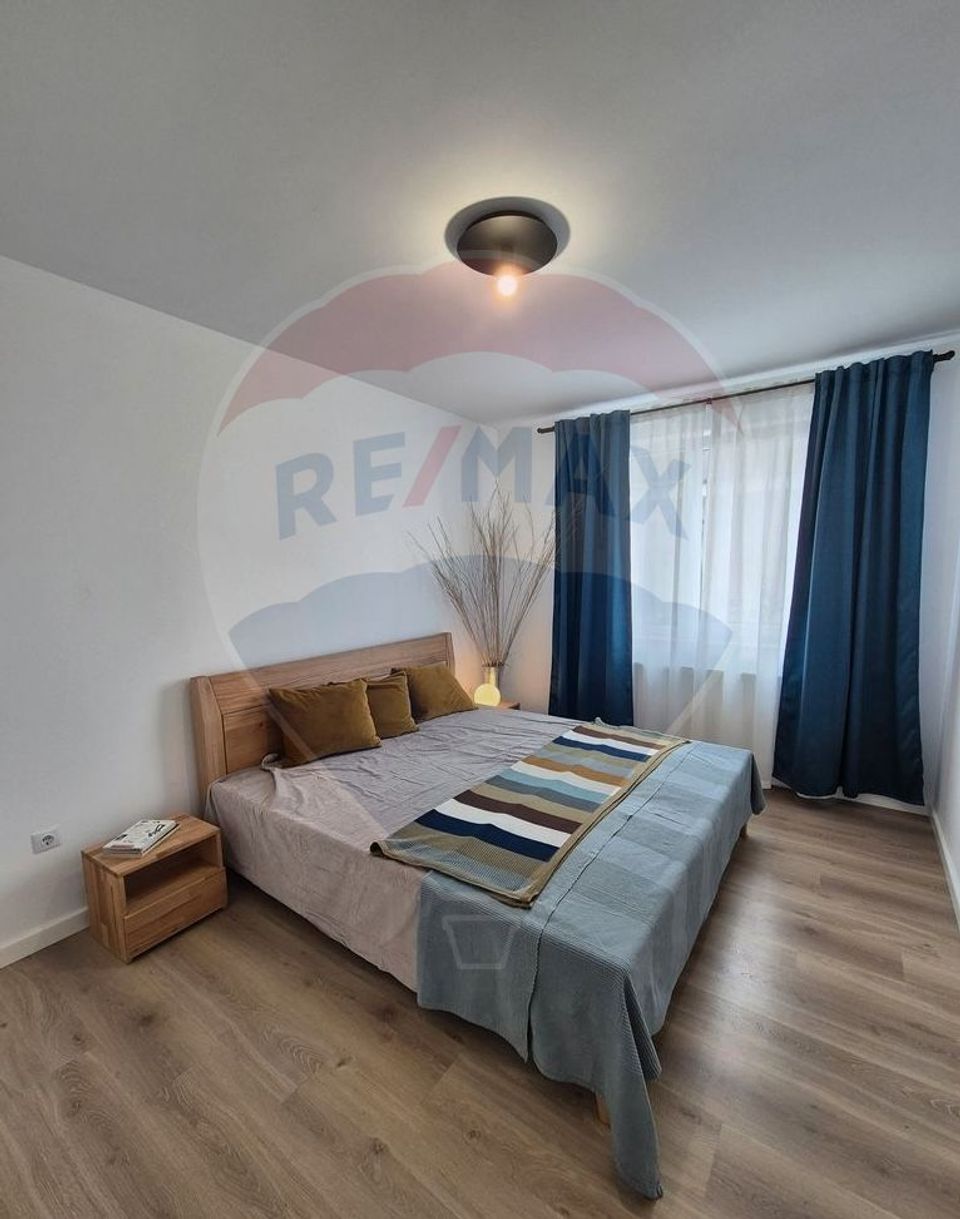 Apartament cu 3 camere de inchiriat, zona Europa