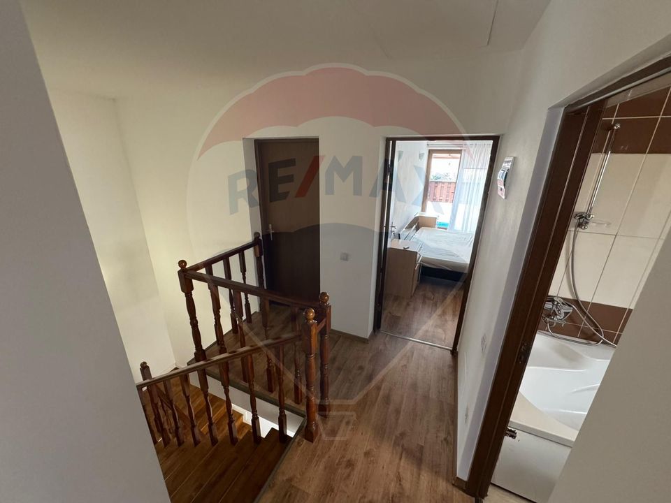Apartament cu 5 camere de închiriat în zona Buna Ziua