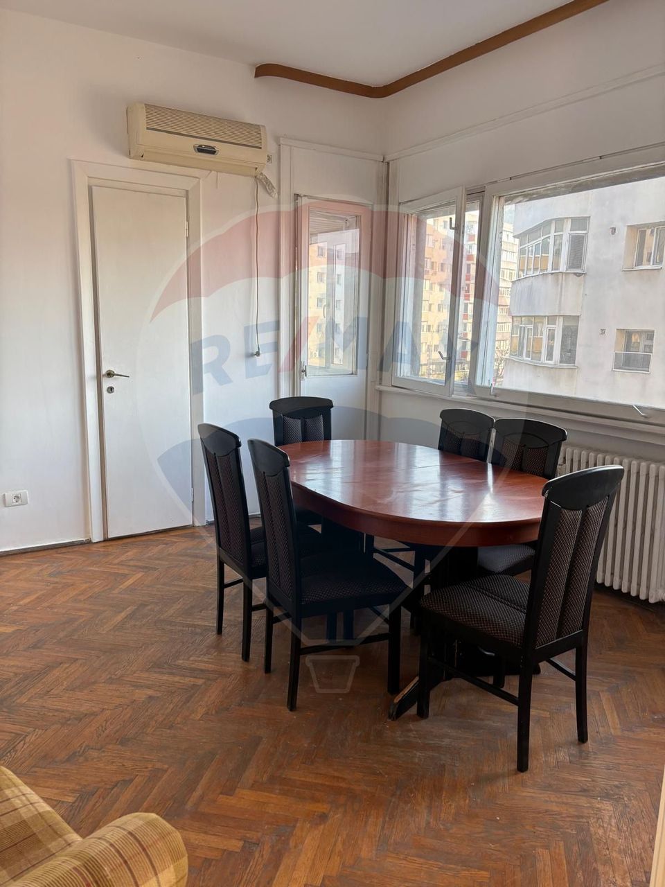 Apartament cu 2 camere Calea Mosilor