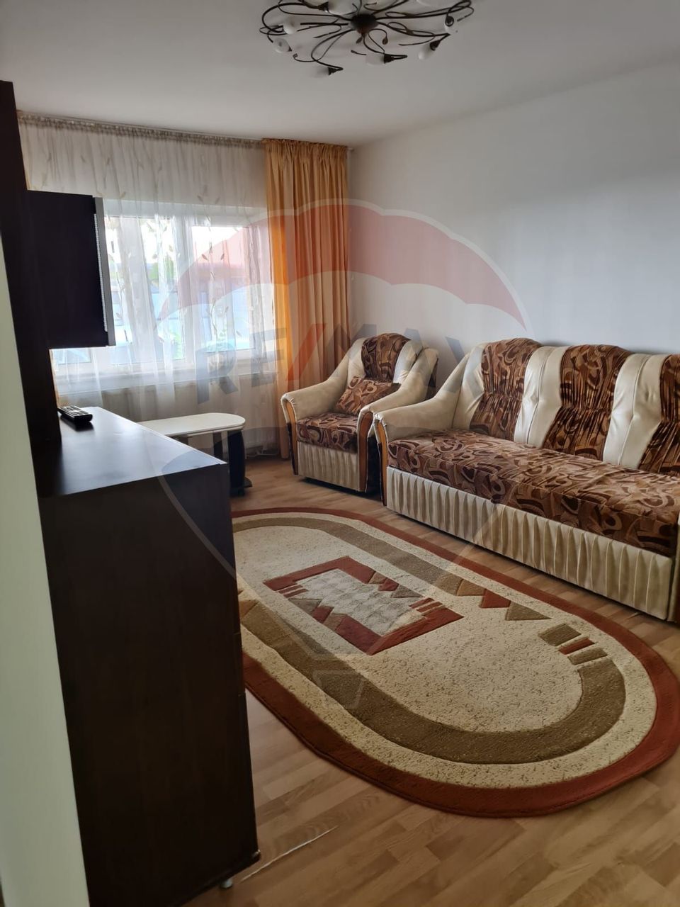 !Exclusivitate!Apartament 3 camere Petru Rares(zona buna)