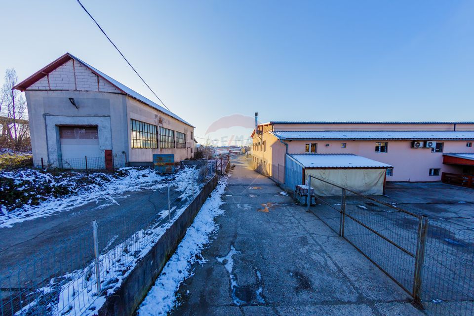 HALA  VANZARE de 1,100mp in Baia Mare- LOCATIE RENOVATǍ