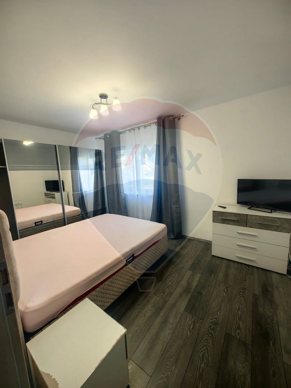 Casă tip duplex 4 camere de inchiriat