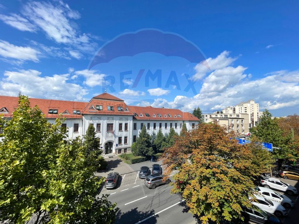 Apartament 2 camere 15 Noiembrie