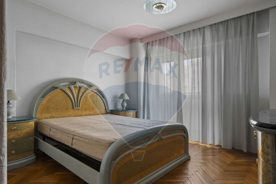 Apartament cu 5 camere de închiriat-Calea 13 septembrie.